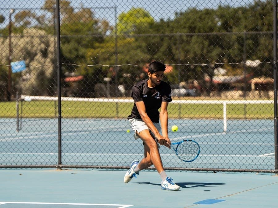 Agrim Sharma playing a forehand